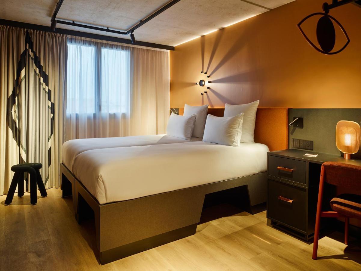 Tribe Paris Saint Ouen Hotel Exterior photo